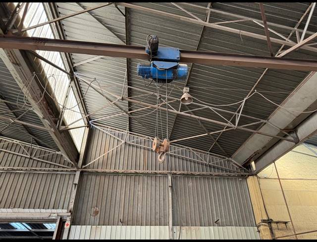 1,400M² WAREHOUSE TO LET IN INDUSTRIA NORTH
